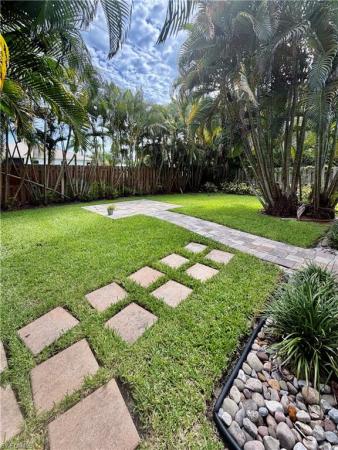 Naples Park, 760 N 94th Ave, Naples, Florida 34108, image 2