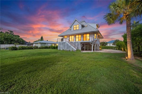 Sanibel Lake Estates, 1854 Ibis Ln, Sanibel, Florida 33957, image 2