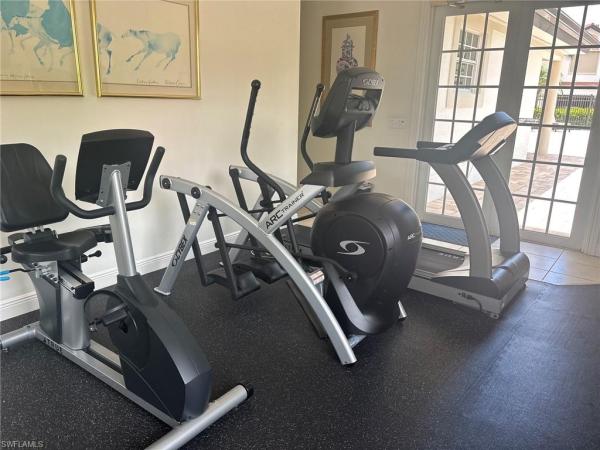 2215 Hawksridge Dr #802, Naples, Florida 34105, image 2