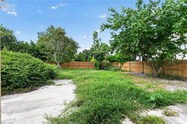 Trail Terrace, 1266 Trail Terrace Dr, Naples, Florida 34103, image 2