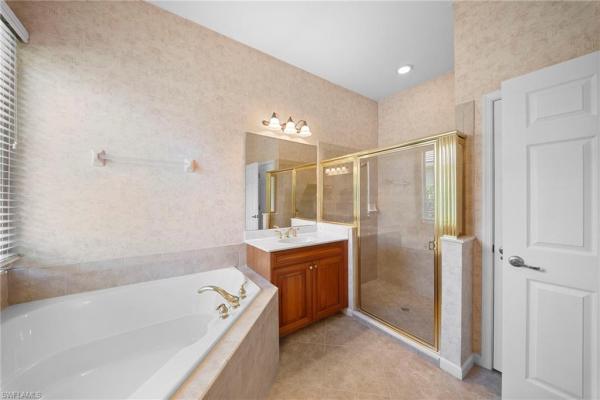 Madison Park, 7914 Founders Cir, Naples, Florida 34104, image 2