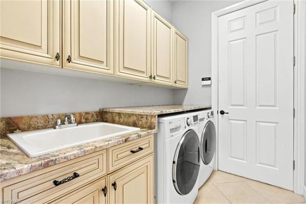 Banyan Woods, 5120 Post Oak Ln, Naples, Florida 34105, image 1