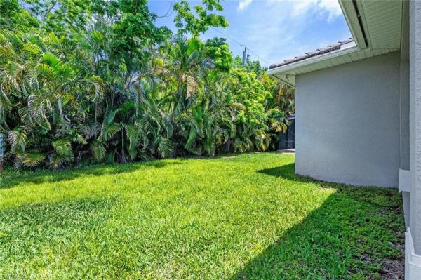 Linda Park, 2737 Linda Dr, Naples, Florida 34112, image 2