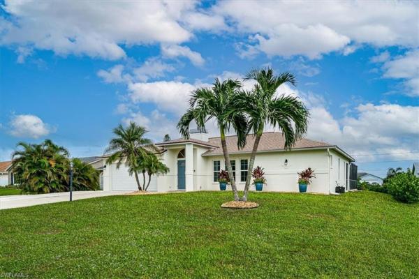 San Carlos Park, 8312 Tahiti Rd, Fort Myers, Florida 33967, image 2