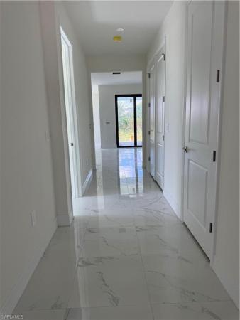 3238 Katherine St, Fort Myers, Florida 33916, image 2