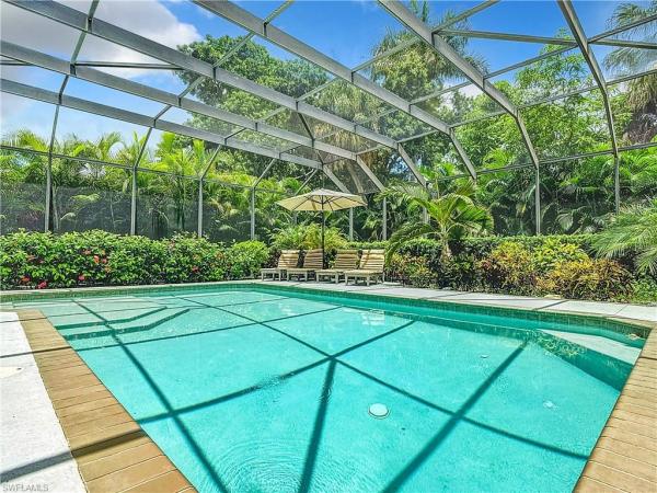 Heitmans, 9953 Alabama St, Bonita Springs, Florida 34135, image 3