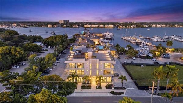 1165 S 8th St ##201, Naples, Florida 34102, image 2