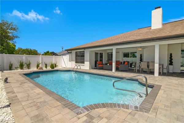 Cape Coral, 828 51st Ter, Cape Coral, Florida 33914, image 3