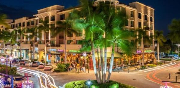 Naples Twin Lakes, 1332 Granada Blvd, Naples, Florida 34103, image 2