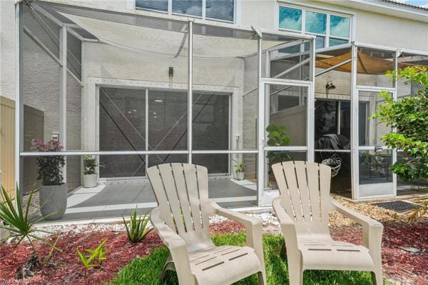 Pinehurst At Stratford Place, 1104 Oxford Ln #44, Naples, Florida 34105, image 3