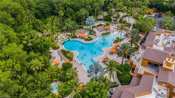 8965 Malibu Ln #802, Naples, Florida 34113, image 2
