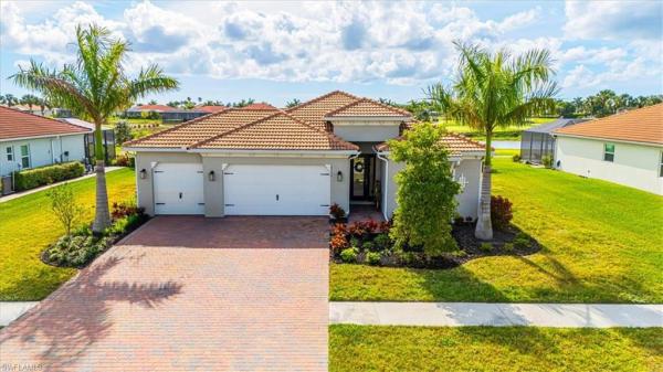 Royal Palm Golf Estates, 18750 Lake Hammock Dr, Naples, Florida 34114, image 1
