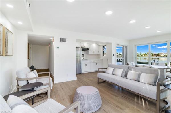 9486 Gulf Shore Dr #A101, Naples, Florida 34108, image 1