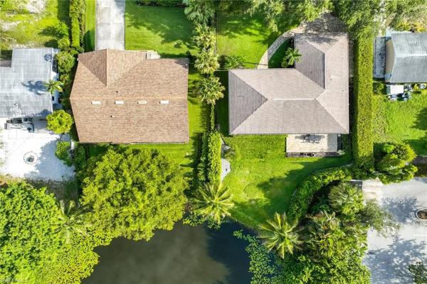 Naples Twin Lakes, 1073 Alhambra Cir, Naples, Florida 34103, image 2