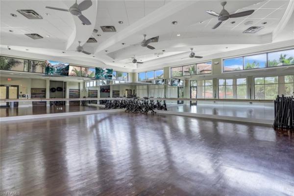 Bonita National Golf & Country Club, 28691 Derry Ct, Bonita Springs, Florida 34135, image 3