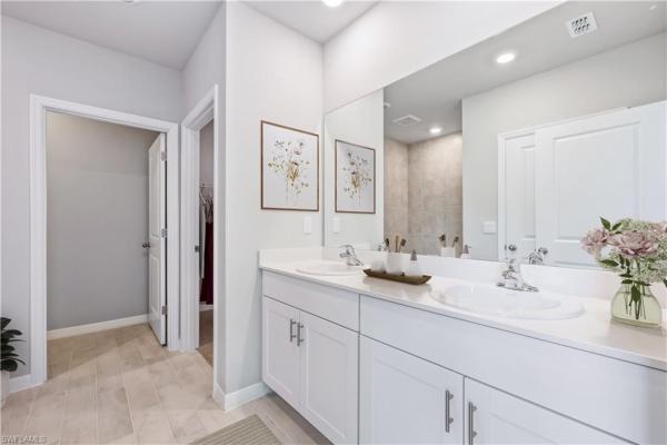 Hemingway Pointe, 14208 Hemingway Oaks Trl, Fort Myers, Florida 33905, image 3