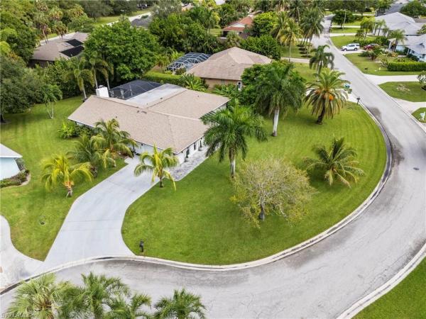 River Oaks At Palm River Estates, 125 Westwood Dr, Naples, Florida 34110, image 2