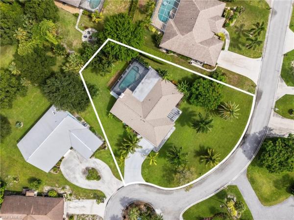 River Oaks At Palm River Estates, 125 Westwood Dr, Naples, Florida 34110, image 1