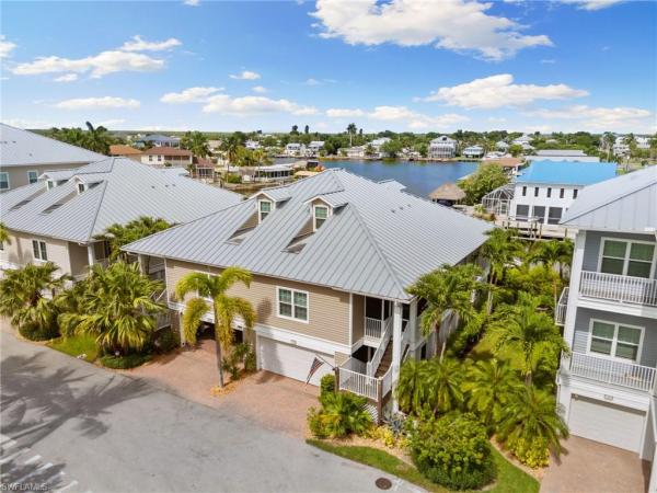 346 Angler Dr #1102, Goodland, Florida 34140, image 2