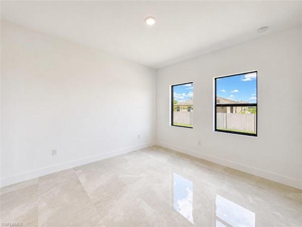 2212 39th Ter, Cape Coral, Florida 33909, image 3