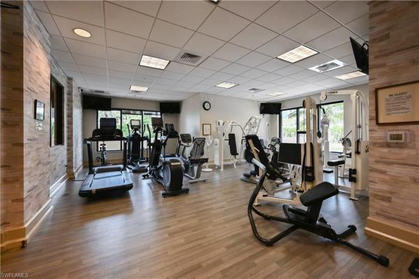 4551 N Gulf Shore Blvd #306, Naples, Florida 34103, image 2
