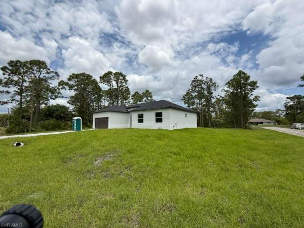 Mirror Lakes, 723 E Epps Brown St, Lehigh Acres, Florida 33974, image 1