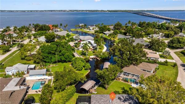 Georgetown, 34 George Town, Fort Myers, Florida 33919, image 1