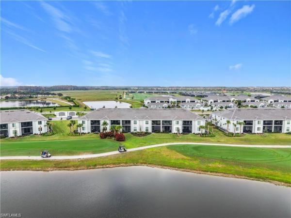 5453 Double Eagle Cir #3115, Naples, Florida 34142, image 3