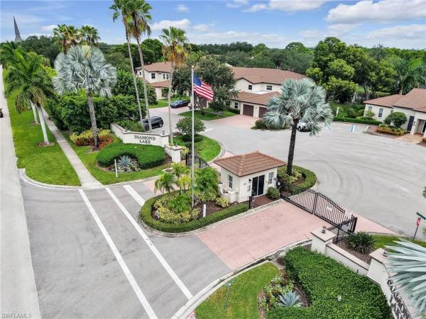 1100 Diamond Cir #1104, Naples, Florida 34110, image 3