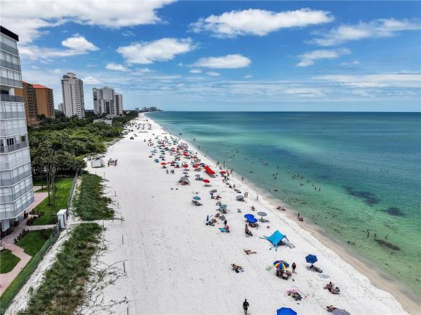 1100 Diamond Cir #1104, Naples, Florida 34110, image 2