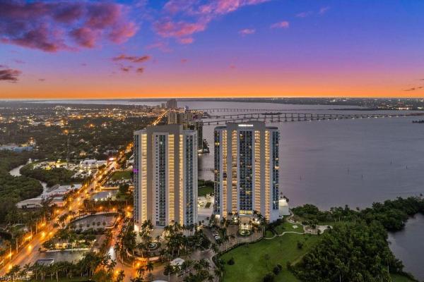 3000 Oasis Grand Blvd #1603, Fort Myers, Florida 33916, image 2