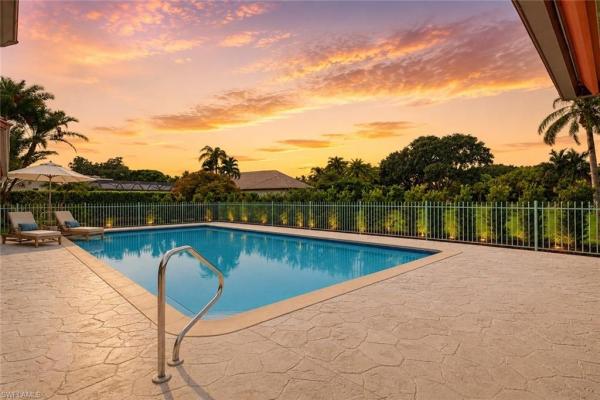 Pelican Bay Woods, 700 Hollybriar Ln, Naples, Florida 34108, image 2