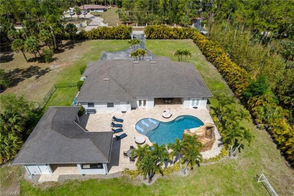 Logan Woods, 5420 Boxwood Way, Naples, Florida 34116, image 2