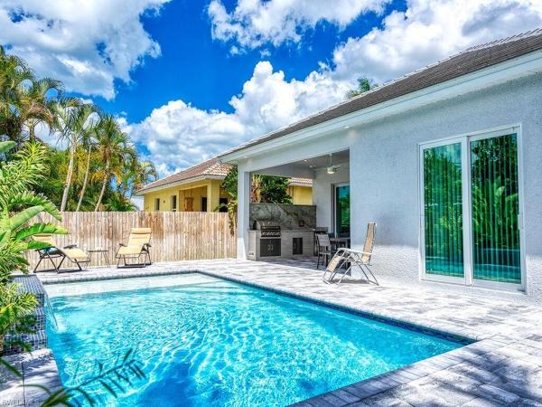 Naples Park, 712 N 108th Ave, Naples, Florida 34108, image 1