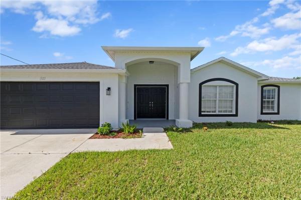 Cape Coral Residential, 2022 9th Ter, Cape Coral, Florida 33993, image 2