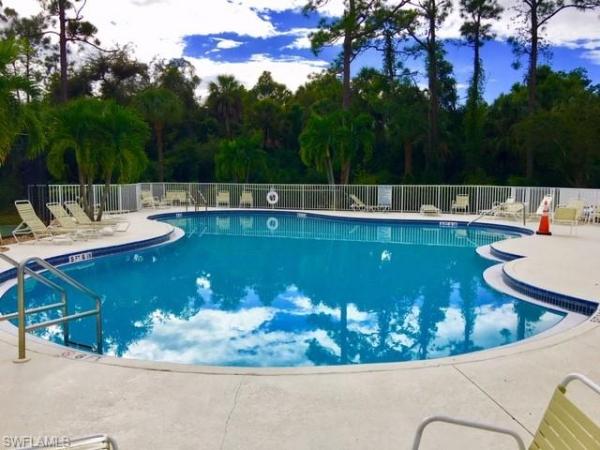 354 Dover Pl #202, Naples, Florida 34104, image 3