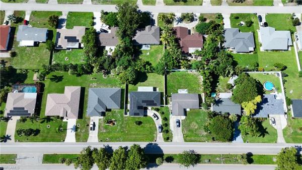 Cape Coral Residential, 1419 Shelby Pkwy, Cape Coral, Florida 33904, image 2