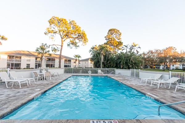 1392 Churchill Cir #O101, Naples, Florida 34116, image 3