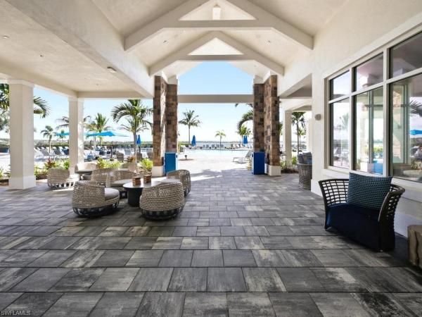19125 Aqua Shore Dr, Fort Myers, Florida 33913, image 2