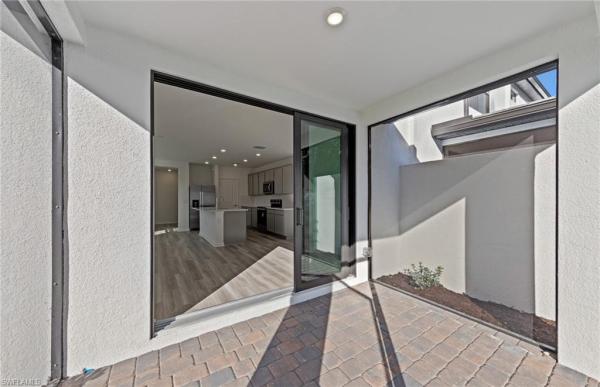 Solis Grande, 27818 Solis Grande Dr, Bonita Springs, Florida 34135, image 3