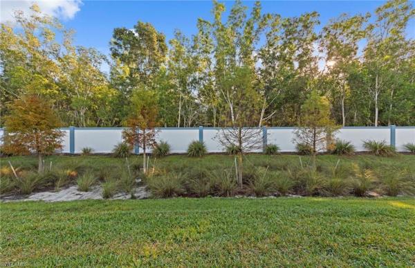 Solis Grande, 27832 Solis Grande Dr, Bonita Springs, Florida 34135, image 2