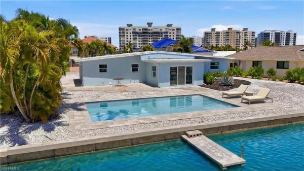 Laguna Shores, 8336 Lagoon Rd, Fort Myers Beach, Florida 33931, image 3