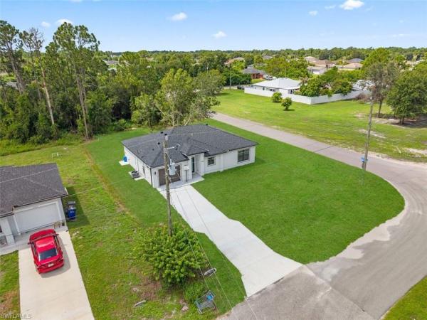 2505 1st St Sw, Lehigh Acres, Florida 33976, image 1