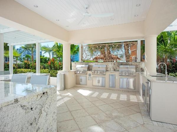 Bay Shore Place At Park Shore, 4255 N Gulf Shore Blvd #107, Naples, Florida 34103, image 1