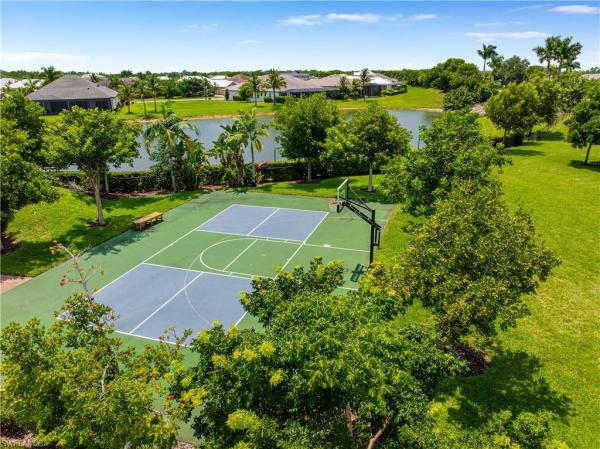 Egret Landing, 14670 Topsail Dr, Naples, Florida 34114, image 2