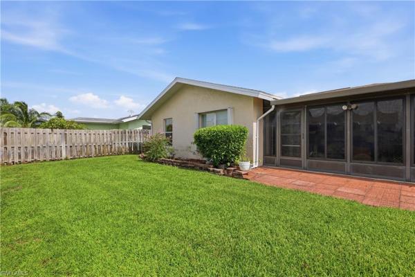 South Pointe South, 9810 Wildginger Dr, Fort Myers, Florida 33919, image 2