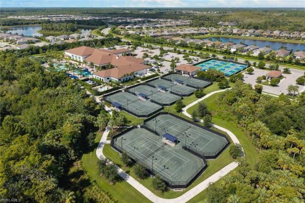 Valencia Trails, 12445 Dahlia Ct, Naples, Florida 34120, image 2
