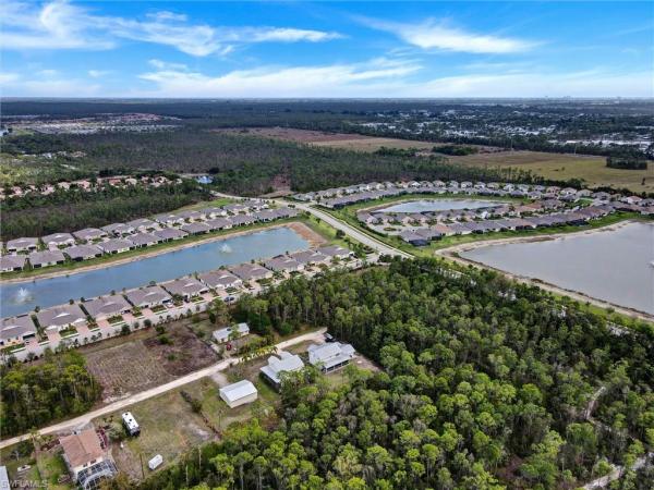 Magnolia Landing, 20462 Plumwood Loop, North Fort Myers, Florida 33917, image 3