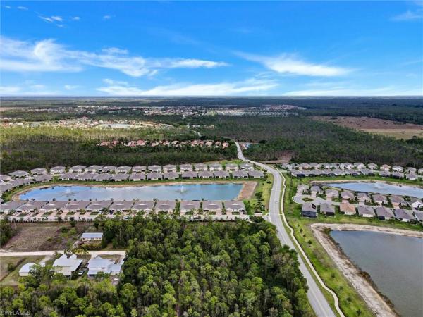 Magnolia Landing, 20462 Plumwood Loop, North Fort Myers, Florida 33917, image 2