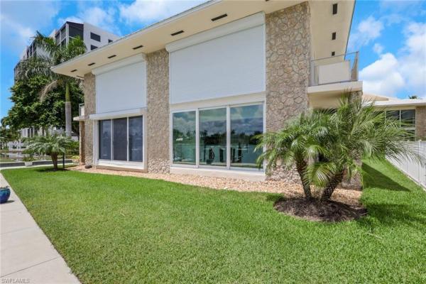 Yacht Harbor Manor, 2500 N Gulf Shore Blvd #S10, Naples, Florida 34103, image 1